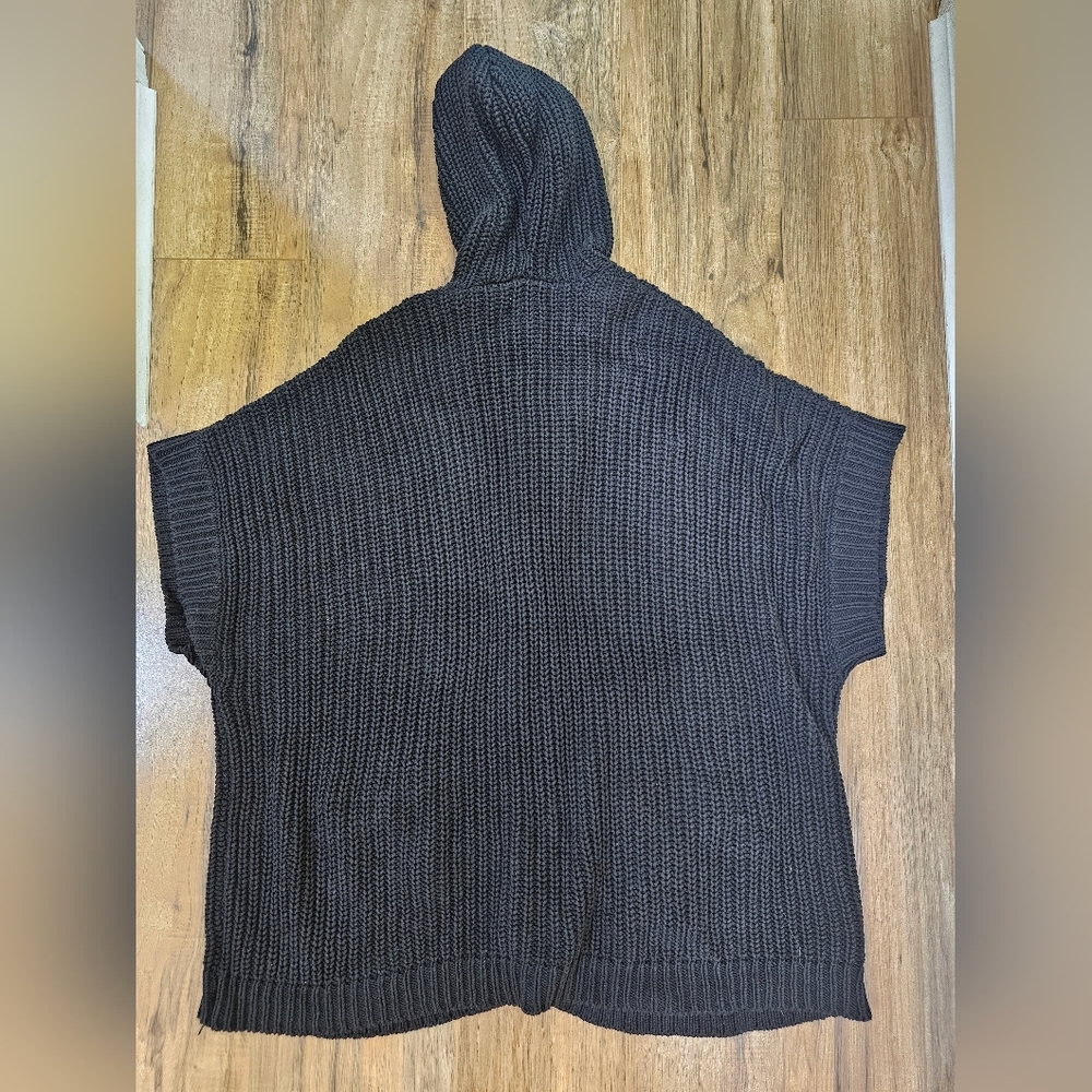 NWOT Aerie Hooded Ribbed Cape - Picture 4 of 11